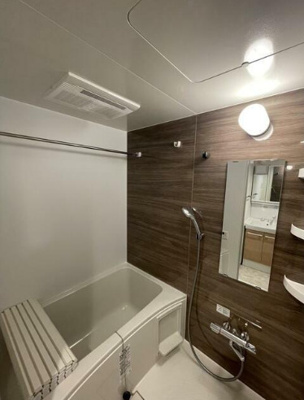 【浴室】 | グローリオシェルト杉並方南町 | 追い焚き機能、浴室乾燥機付きバス。