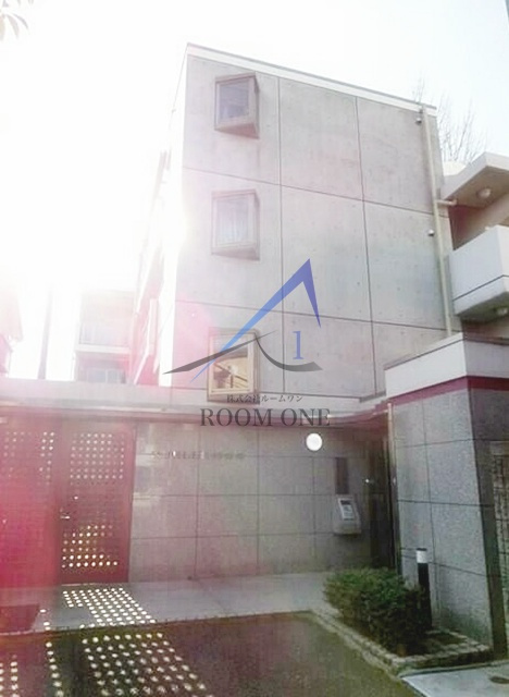 ＲＵＥＬＬＥ神宮前
