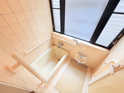 【浴室】 | 小山花木町　邸宅