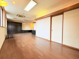 【洋室】 | 小山花木町　邸宅