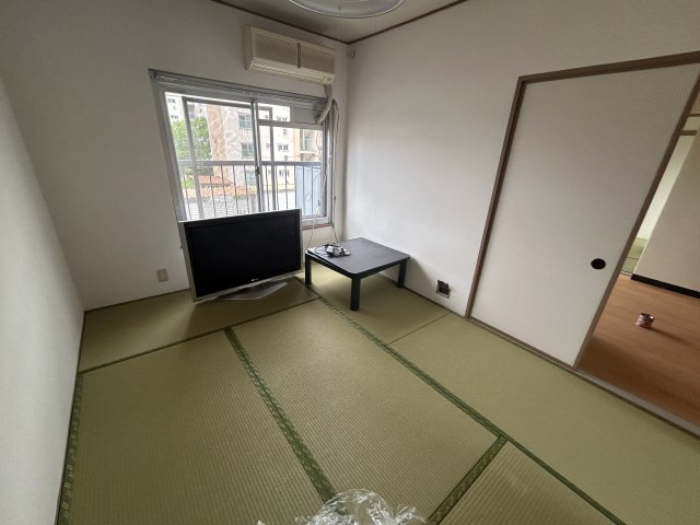 知多郡阿久比町大字宮津字小廻間　宮津団地24号棟の和室