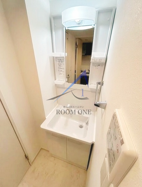 ＳＯＬＡＳＩＡ　ｒｅｓｉｄｅｎｃｅ　大山の洗面所|洗面台です。