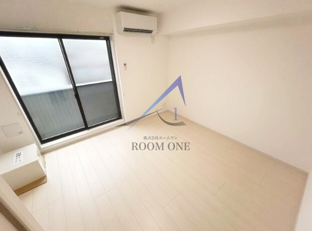 ＳＯＬＡＳＩＡ　ｒｅｓｉｄｅｎｃｅ　大山の居間・リビング|洋室のお部屋です。