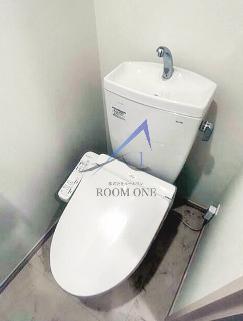 ＳＯＬＡＳＩＡ　ｒｅｓｉｄｅｎｃｅ　大山のトイレ|トイレです。