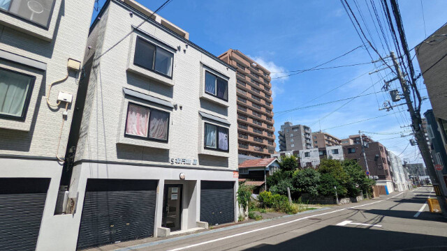 アイエス北円山Ⅲ