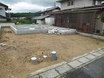 亀崎4丁目　2号棟　新築戸建