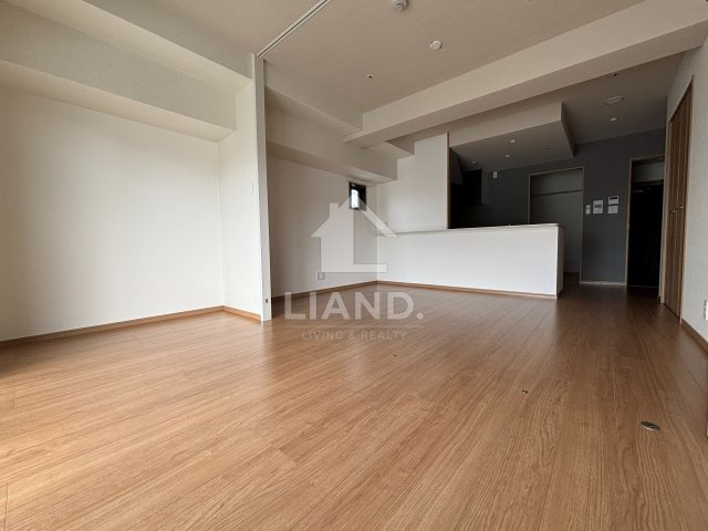 MODERN PALAZZO住吉　住吉小学校区の居間・リビング|MODERN PALAZZO住吉