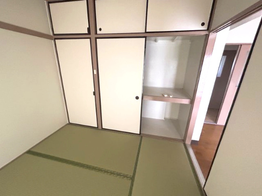 知多郡阿久比町大字宮津字小廻間　宮津団地26号棟の和室