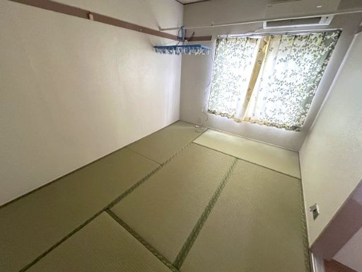 知多郡阿久比町大字宮津字小廻間　宮津団地26号棟の和室