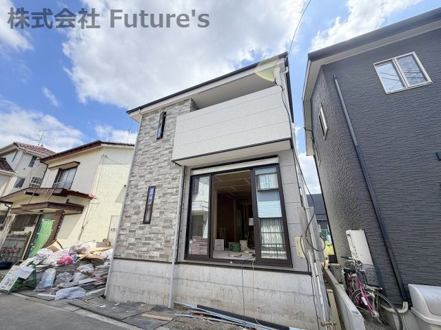 三郷市幸房　新築戸建　全1棟の外観|武蔵野線「三郷」駅徒歩15分、TX「三郷中央」駅徒歩19分の好立地