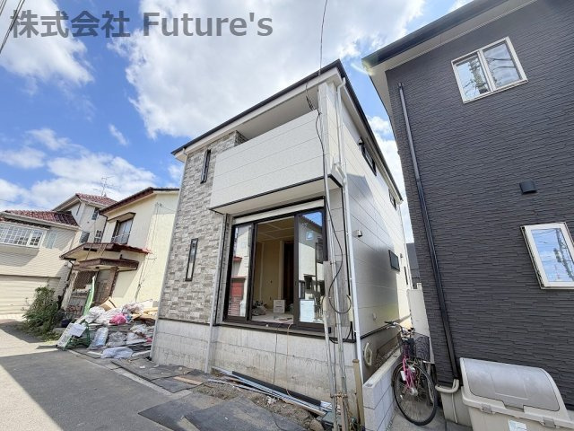 三郷市幸房　新築戸建　全1棟の外観|現地の写真になります。