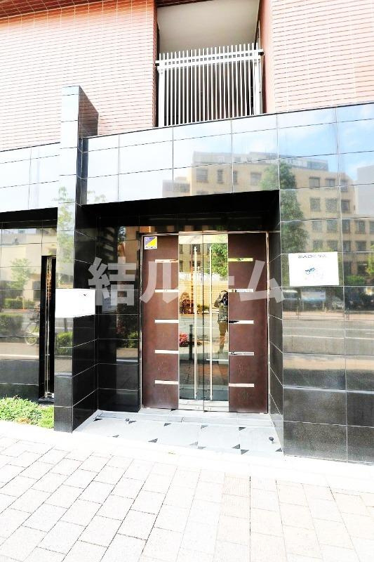 板橋区大山西町の賃貸マンションのエントランス