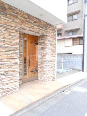 【エントランス】 | ラウレアビレッジ | 建物の内部です