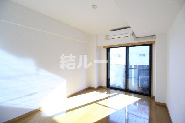 中野区丸山１丁目の賃貸マンションの寝室