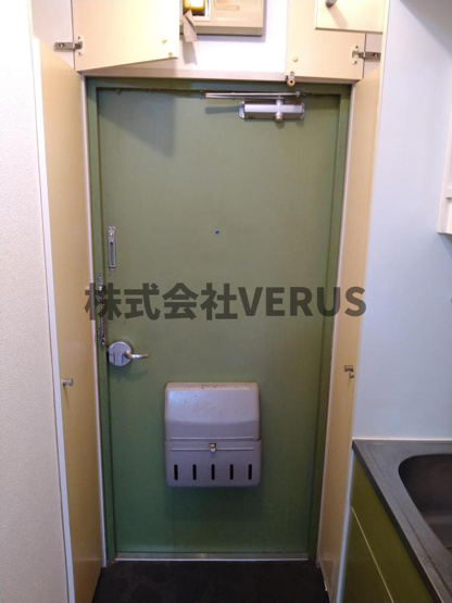 【玄関】