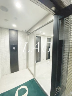 【エントランス】 | ロイヤルパーク高鼻 | エントランスです。