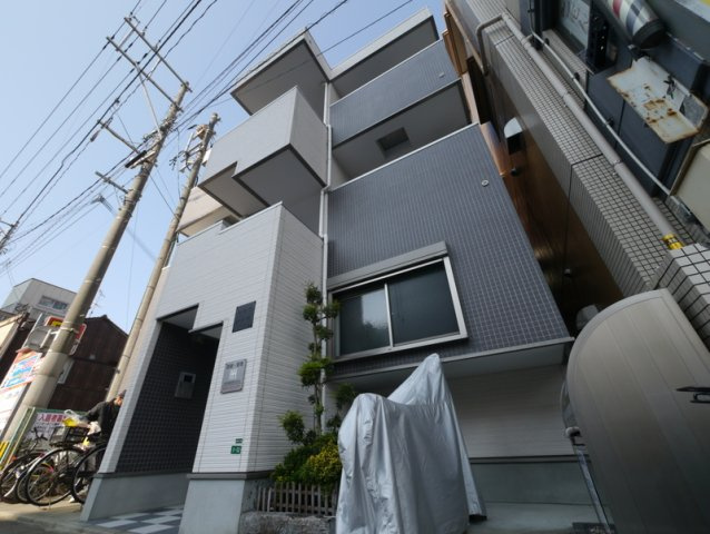 リテラ銀天町のエントランス