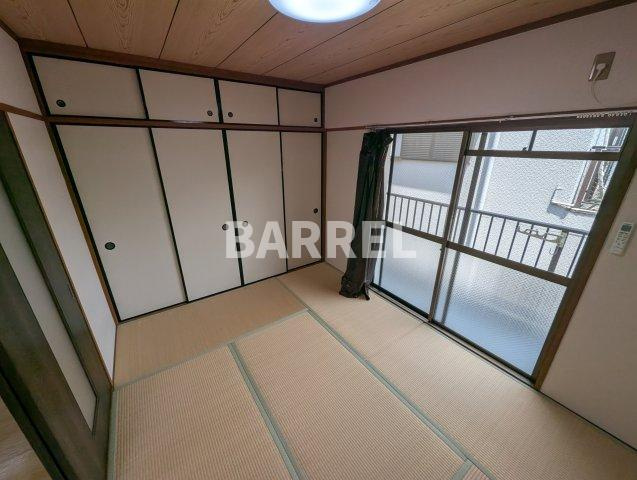 ロイヤルハイツ豊里A棟の和室