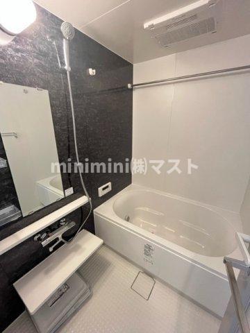 ベルンガーデン上本町の浴室