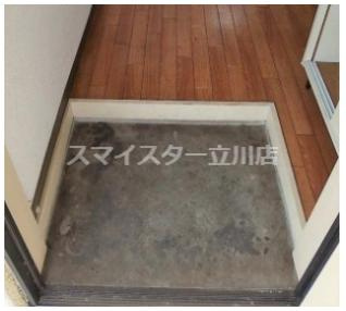 サンハイツ田倉の玄関
