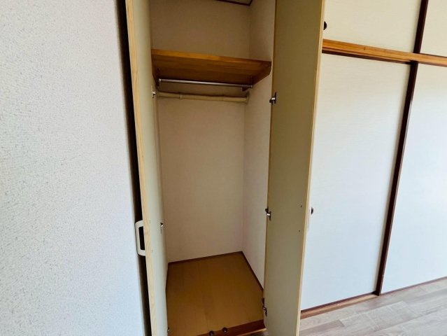 陣山ビルの収納