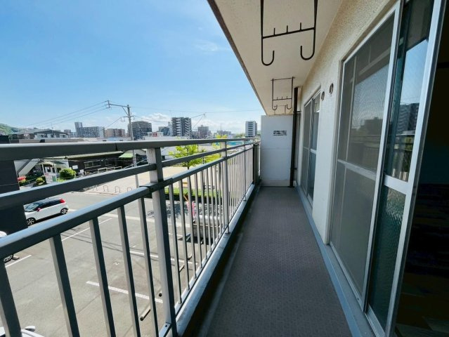 陣山ビルのバルコニー
