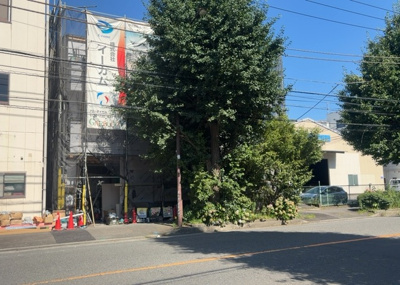 【外観】 | フルセイル南橋本 | 隣家の土地はどうなっているのか、生活利便施設が近くにあるのか、学校まで近いかなど、お客様のライフスタイルにあわせたイメージが重要です。また、近くにあると困る施設が近くにないかも確認するといいでしょう。