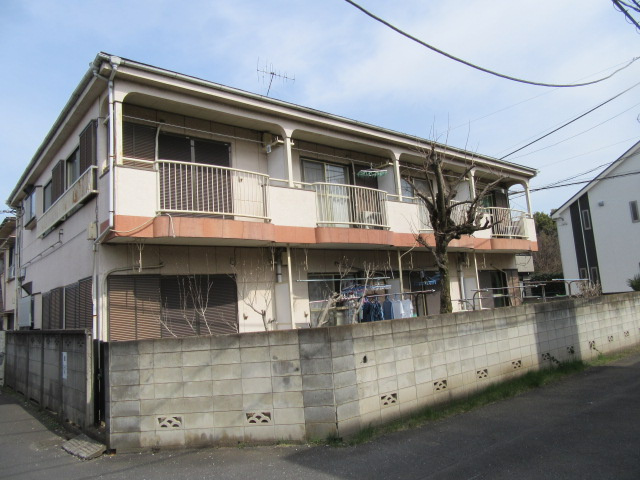 小金井市緑町１丁目のアパート