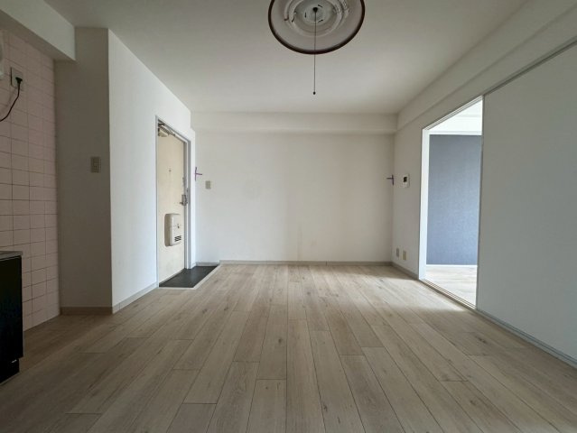 NEROSSO豊中の内装
