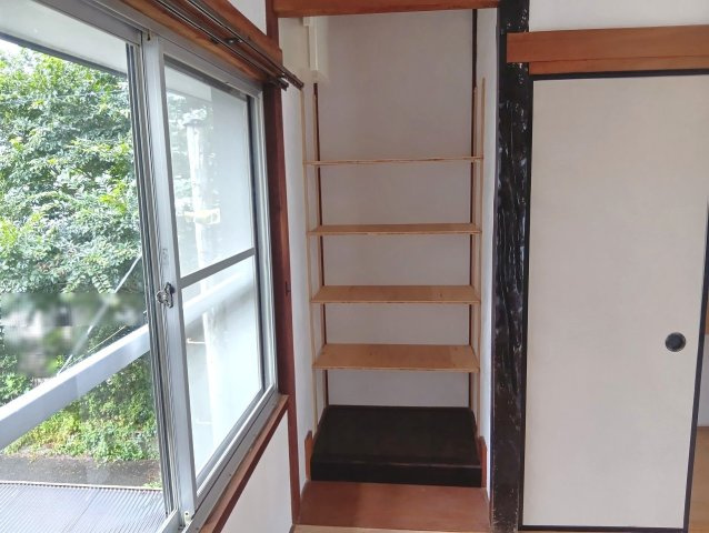貸家(介良乙1922-9)中屋邸の収納|便利な収納スペースです