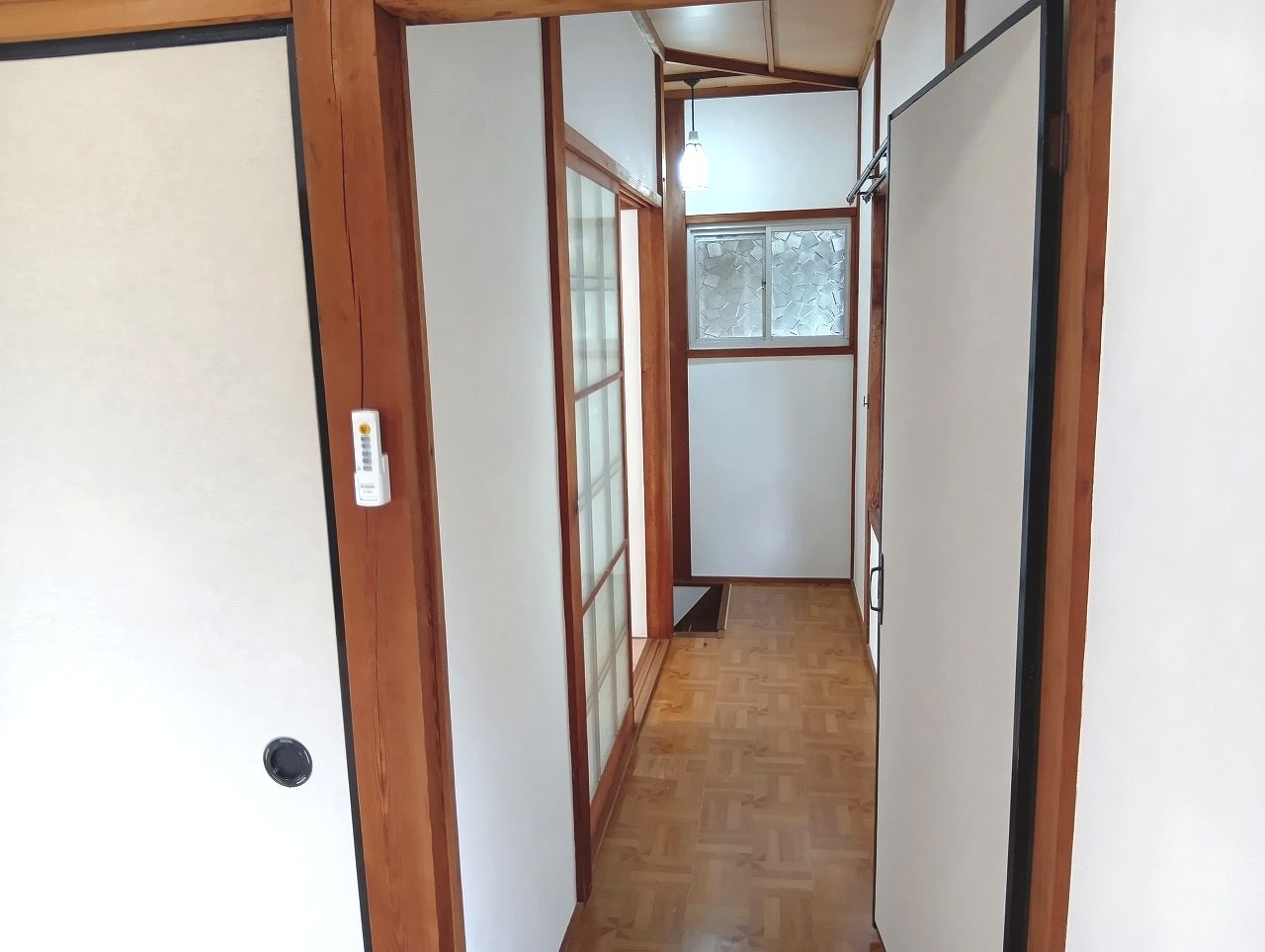 貸家(介良乙1922-9)中屋邸の内装