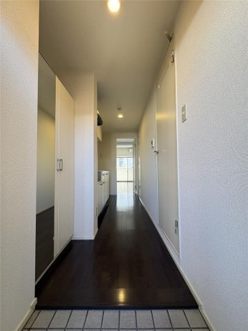 ヴェルデシオンの玄関