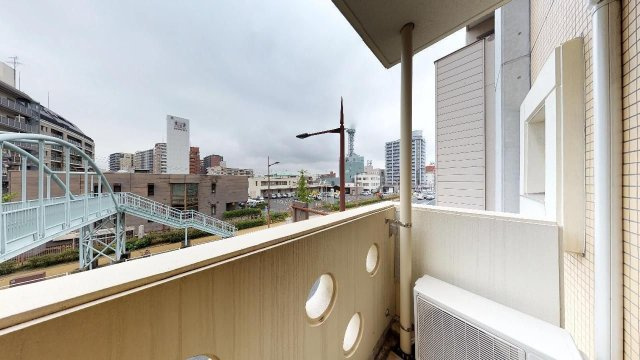 アベニュー小倉ウエストのバルコニー