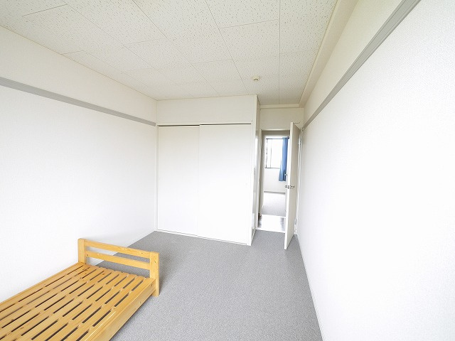 レオパレスＴａｋｕｙａⅡの寝室|使い勝手のいい寝室です