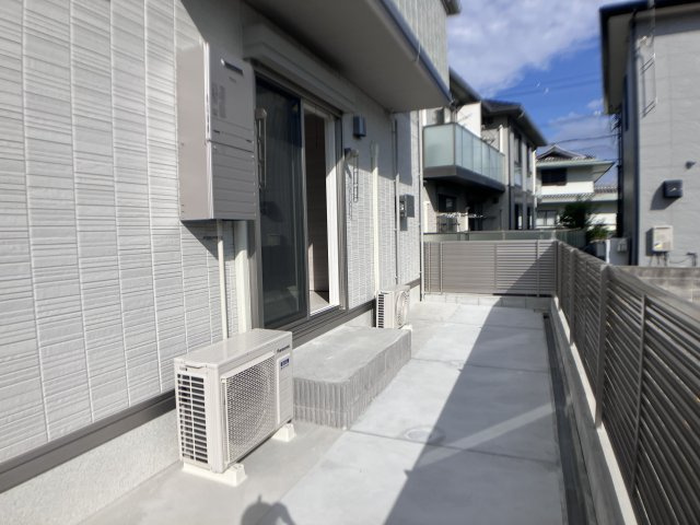 D-ROOM 中島のバルコニー