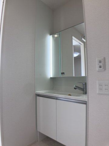 D-ROOM 中島の独立洗面台