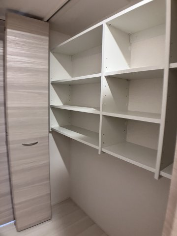 D-ROOM 中島の収納