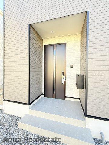 さぬき市志度の新築一戸建の玄関|シンプルで使いやすい玄関です