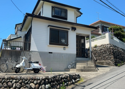 【外観】 | 玉川学園前賃家2世帯 | 販売されている全ての土地が、宅地用の土地であるとは限りません。都市計画法に基づき、基本的に住宅を建てることができるのは土地計画区であることに加え、市街化区域として定められている地域のみとなっています。