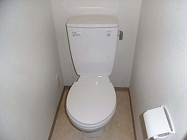 新品家具付きマンション芝浦4(KaGood東京)のトイレ