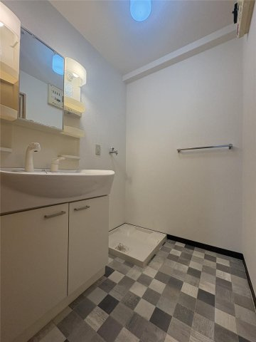 アーバングランデ本荘の洗面所
