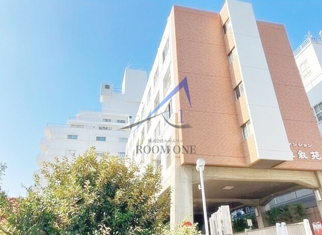 マンション雅叙苑1号棟の外観|外観です。