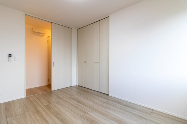 D-roomグランデの洋室