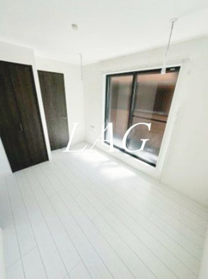 【居間・リビング】 | ベイルーム横浜鴨居 | 洋室のお部屋です。