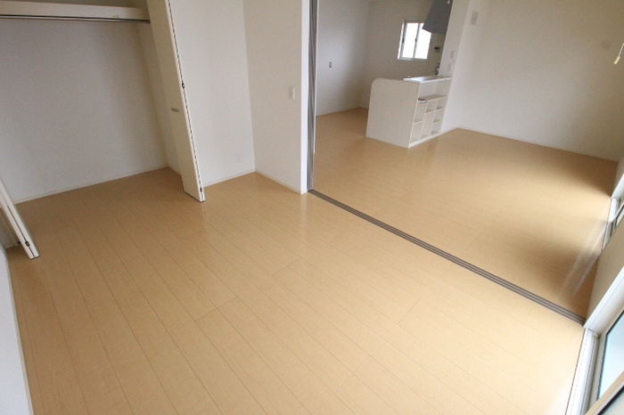 アルルA棟の洋室|スタンダードな洋室です