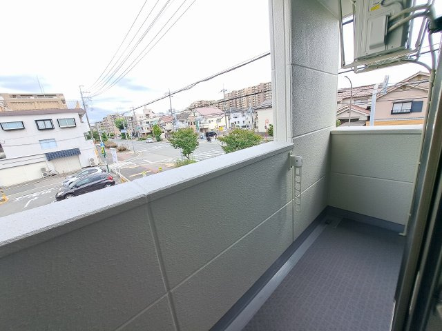 ルナ テラス 甲子園のバルコニー
