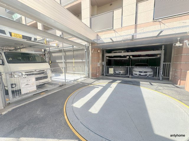 CITY SPIRE桜川I　仲介手数料無料の駐車場