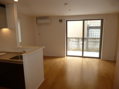 【居間・リビング】 | ラコンテ | 別のお部屋の写真です