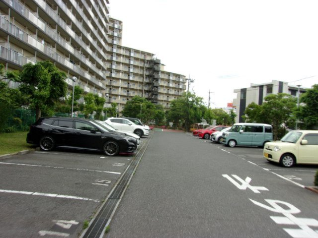 【駐車場】 | ハイラーク千葉