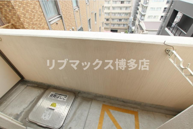 【バルコニー】リファレンス博多駅前
